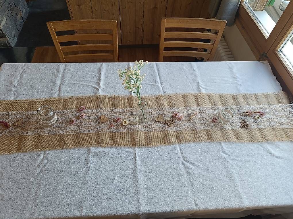 Tutte le decorazioni: Tischläufer Jute und Spitze – Usato da Kandersteg venduto da Anna0151 2