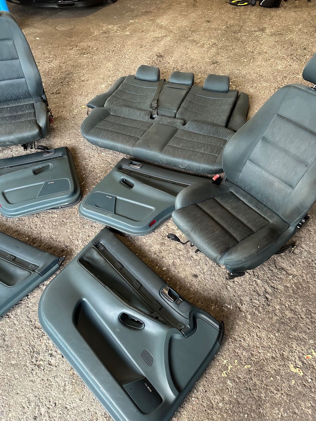 Audi Alle Autoersatzteile: Audi A4 B5 Avant Innenausstattung – Gebraucht aus Oetwil am See von CarParts 1