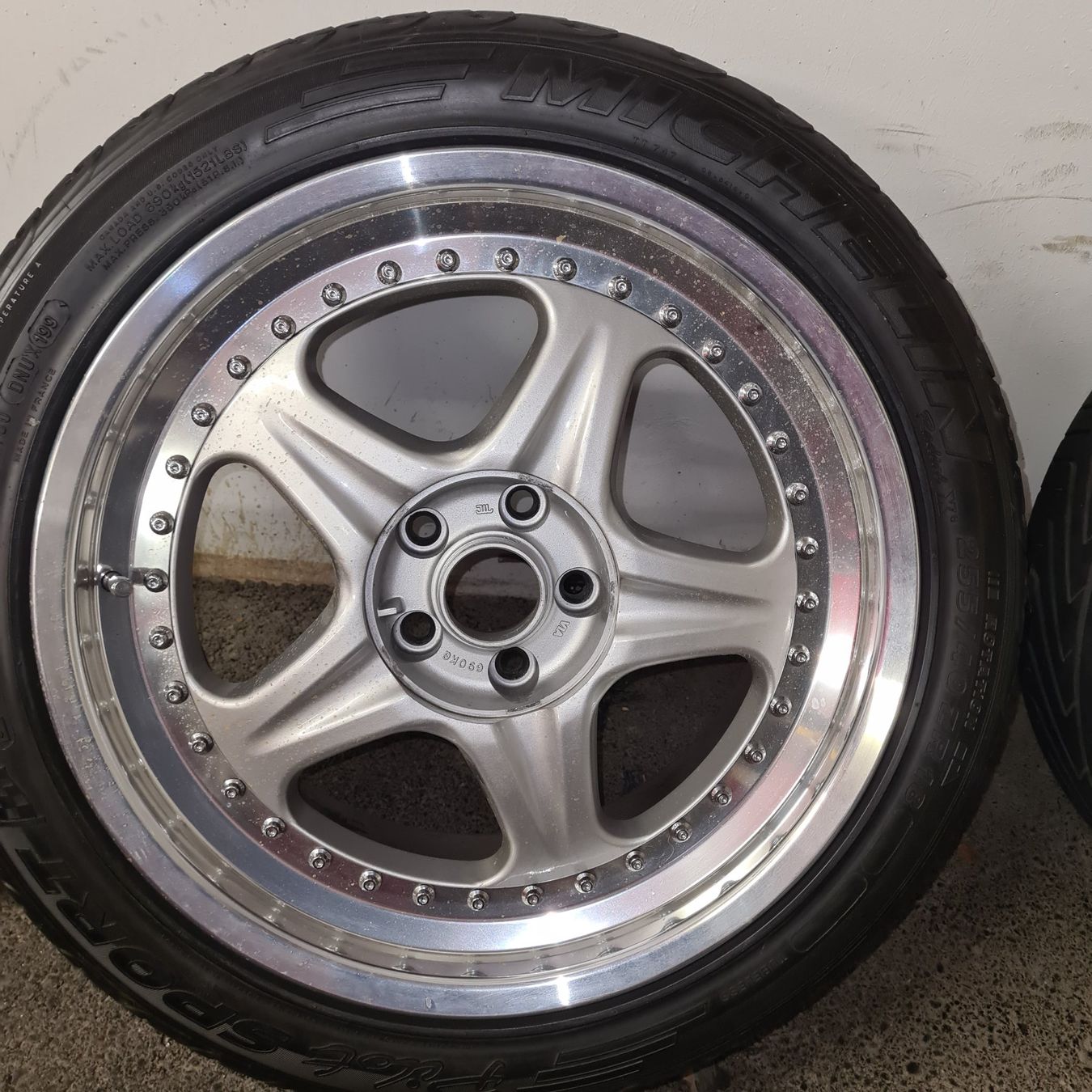 Pneumatici & Ruote complete: Ferrari Testarossa - Roues 18'' avec pneus – Usato da Coppet venduto da SergeG01 4
