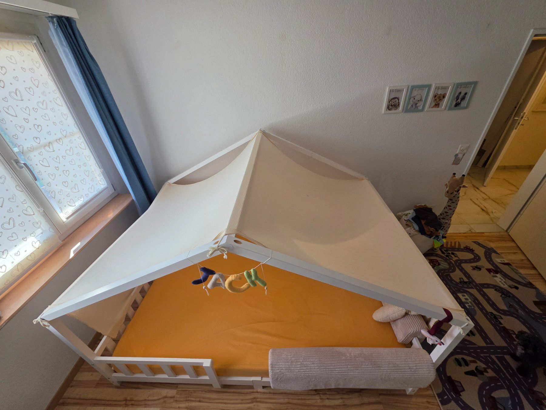 Letti: Kinder-Hausbett – Usato da Bruettisellen venduto da val_kz5j 1