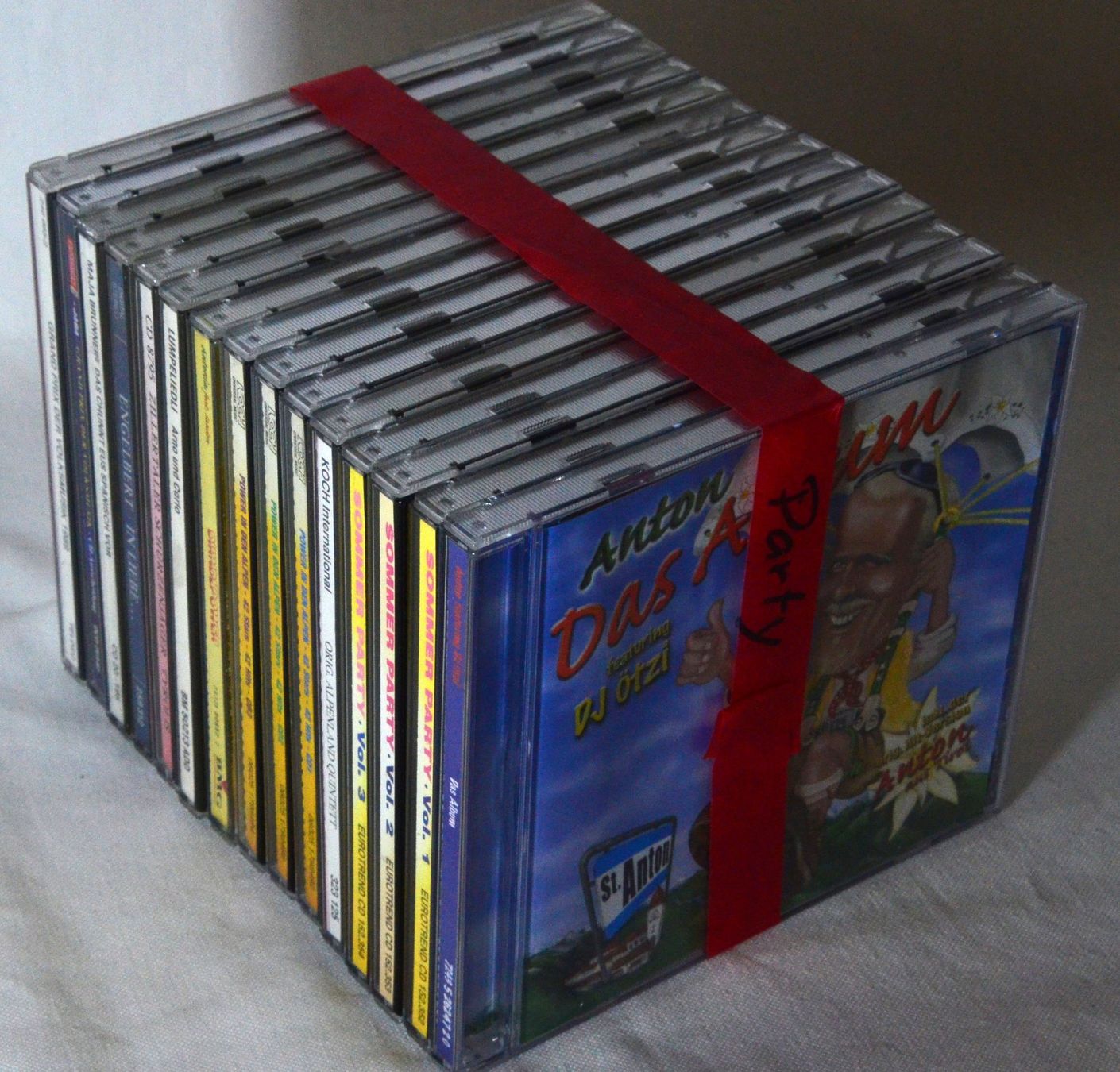 CD: Musik CDs, Party – Usato da Belp venduto da MetroEdi