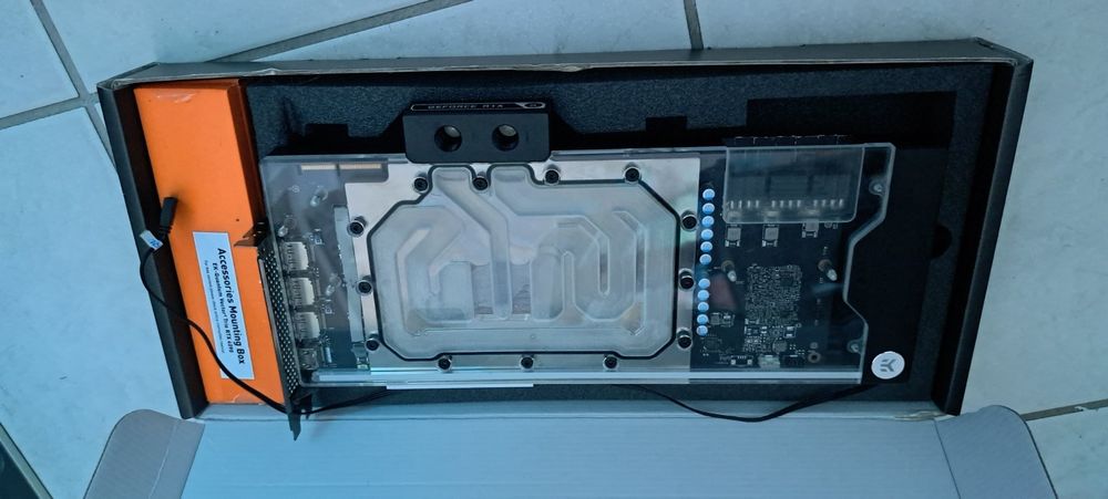NVIDIA RTX 3090 mit EK Waterblock (Gebraucht) in Toffen für CHF 610 ...