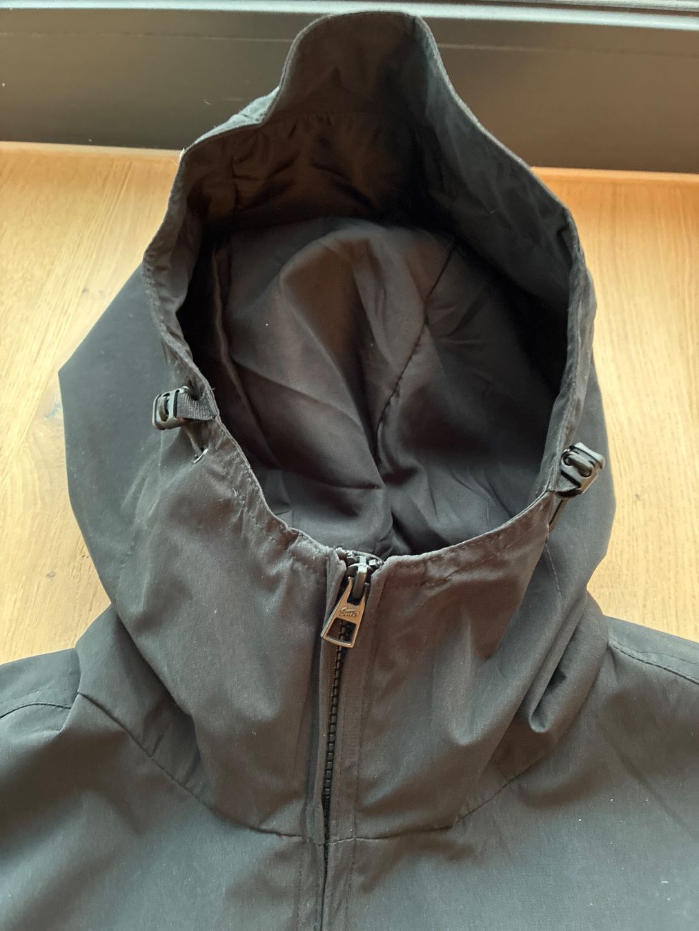 Pull&Bear Giacche: Pull&Bear Jacke - Regenjacke - Windjacke - Schwarz – Usato da Winterthur venduto da pompea 4