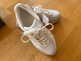 Reebok Spezial Premier Road Modern. Neue Sneaker, Leder