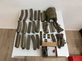 Grosses Märklin M Gleis Konvolut mit Zubehör und Tunnel