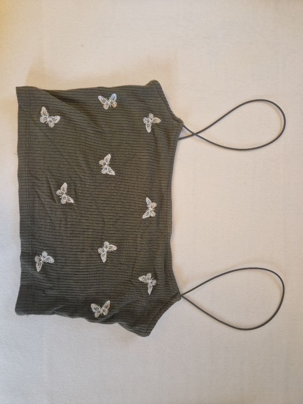 Stradivarius Top: top – Usato da Chigny venduto da lor_fs8h
