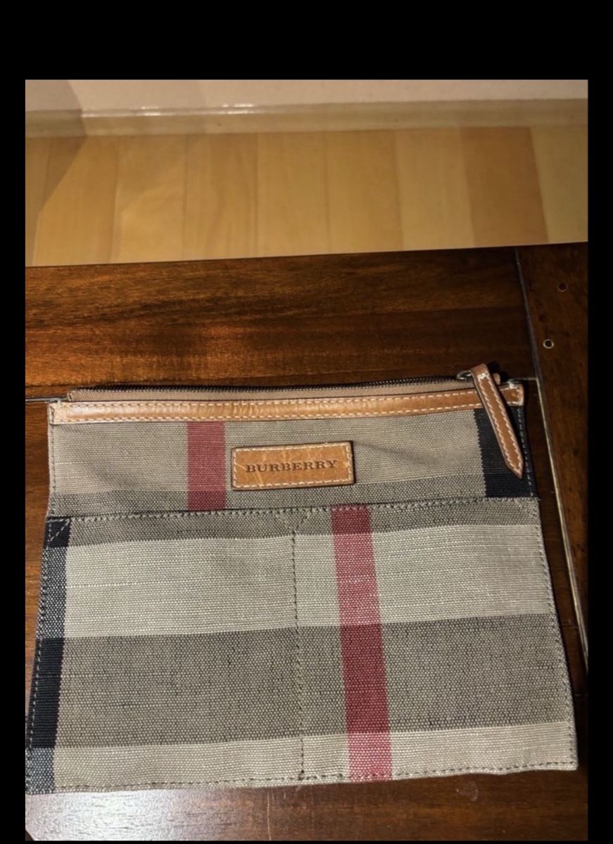 Burberry Taschen für Damen: Burberry Tasche – Gebraucht aus Volketswil von casertana 2