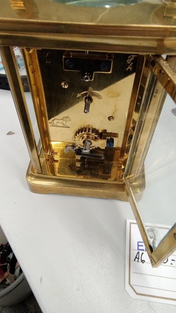 Orologi: Offiziersuhr – Usato da Bern venduto da BaernerBrocki 1
