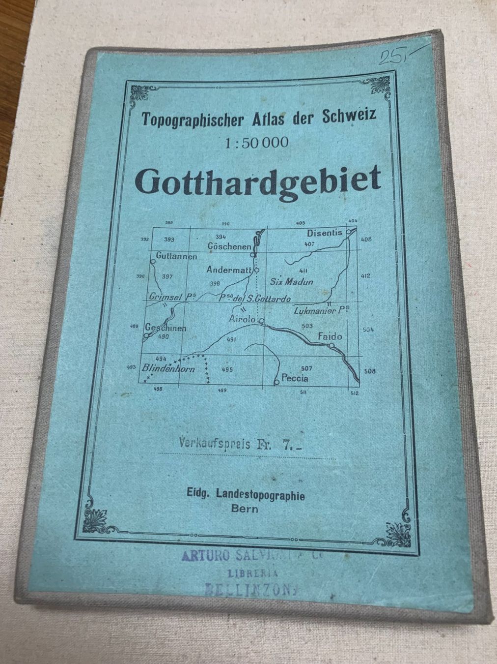 Landkarten & Atlanten: Ticino - "Gotthardgebiet" - 1 : 50 000 - – Gebraucht aus Sorengo von 74in