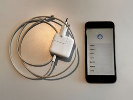 iPhone 8, 64 GB, schwarz