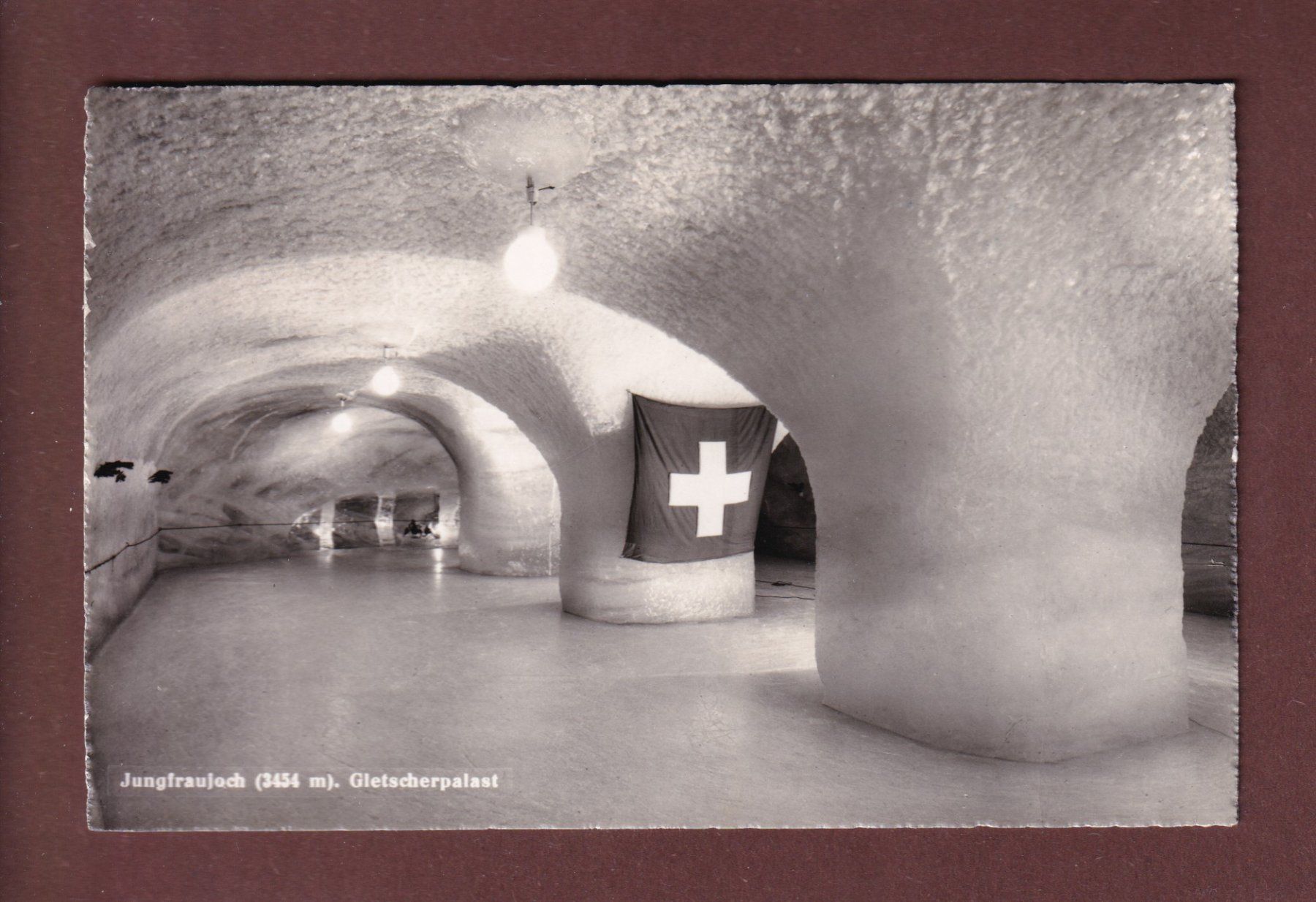 Cartoline postali: JUNGFRAUJOCH - Gletscherpalast - 1952 – Usato da Pully venduto da nicecards-shop