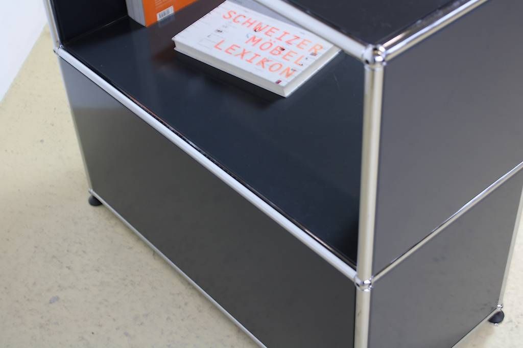 USM Regale: USM Sideboard Anthrazitgrau (Nr.3), neuwertig! – Gebraucht aus Meinisberg von atelier_TILIJA 7