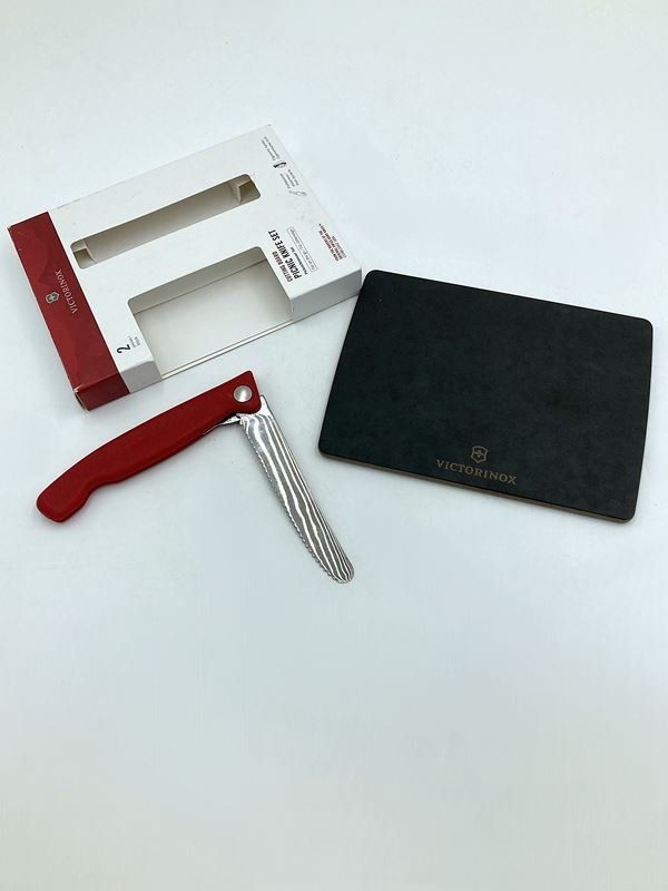 Victorinox Accessori: VICTORINOX | Picknick Messer Set | Rot – Nuovo (secondo la descrizione) da Wittenbach venduto da Restwert_St-Gallen 2