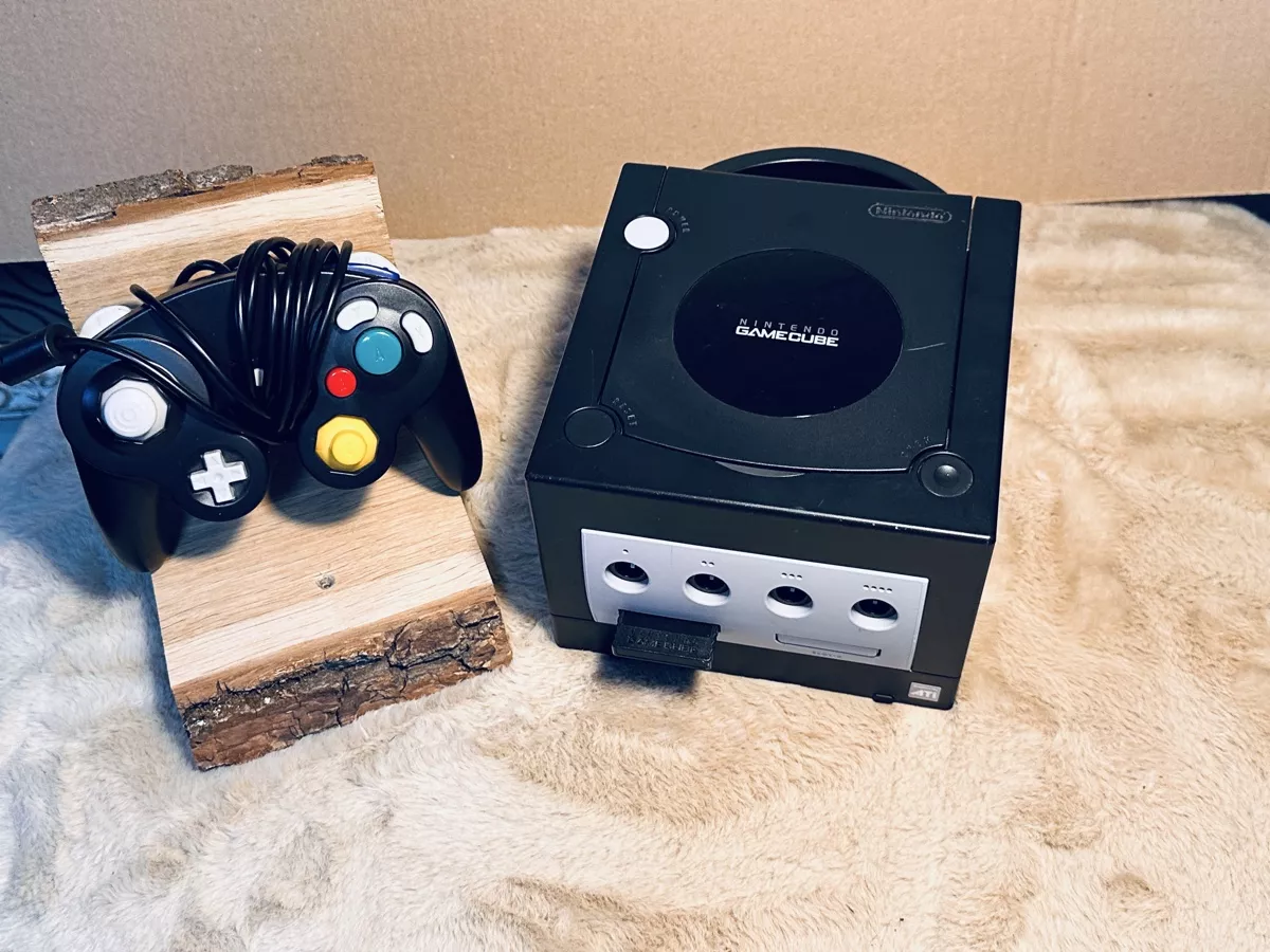 Nintendo Console: Nintendo GameCube + Original Controller + Super Mario Sunsh – Usato da Hägendorf venduto da tyl_kzs2 1