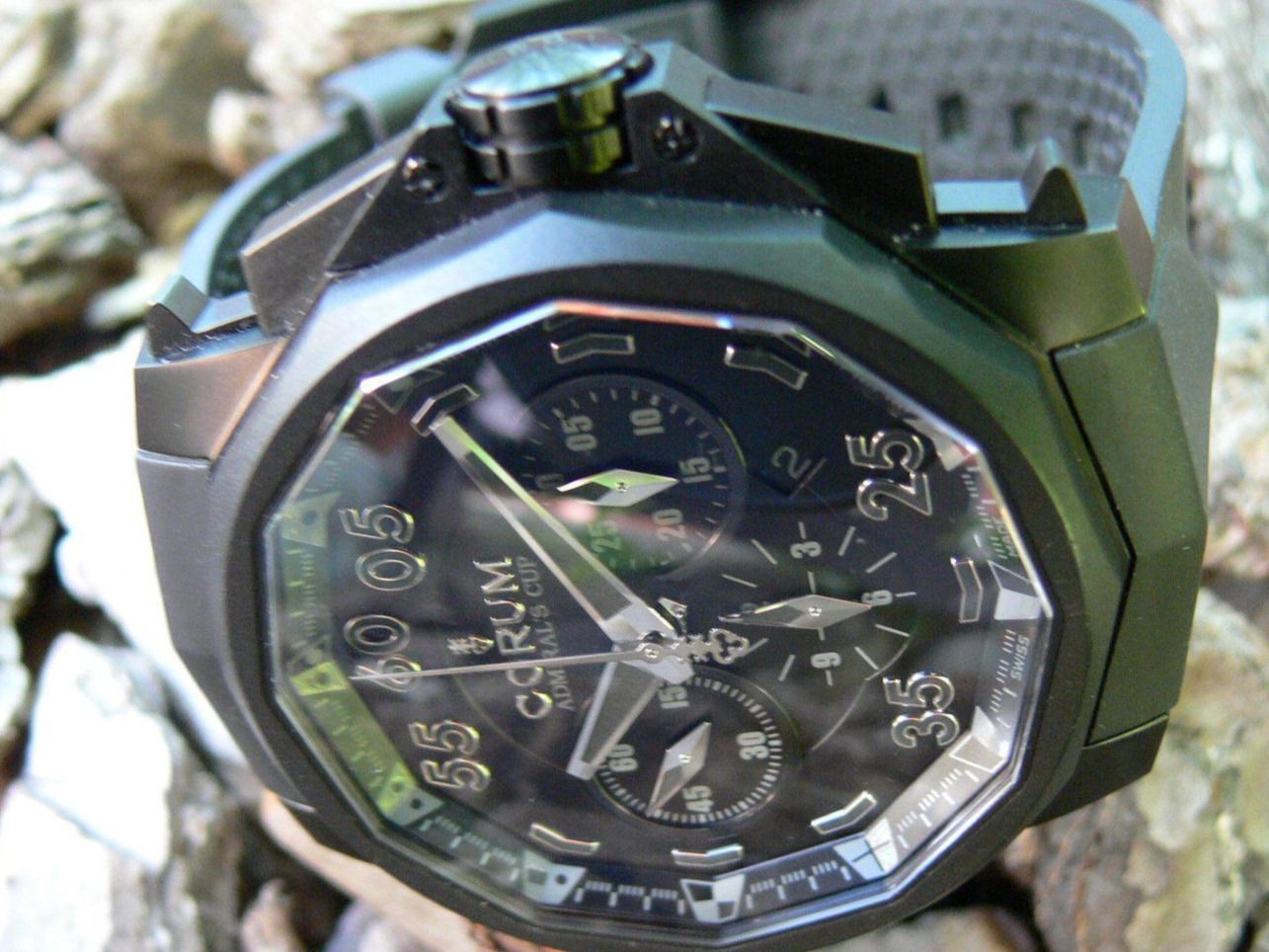 Corum Orologi: Corum Admirals Cup black Hull 48mm Titan  Automatic Chrono – Usato da Remigen venduto da Kelias 5