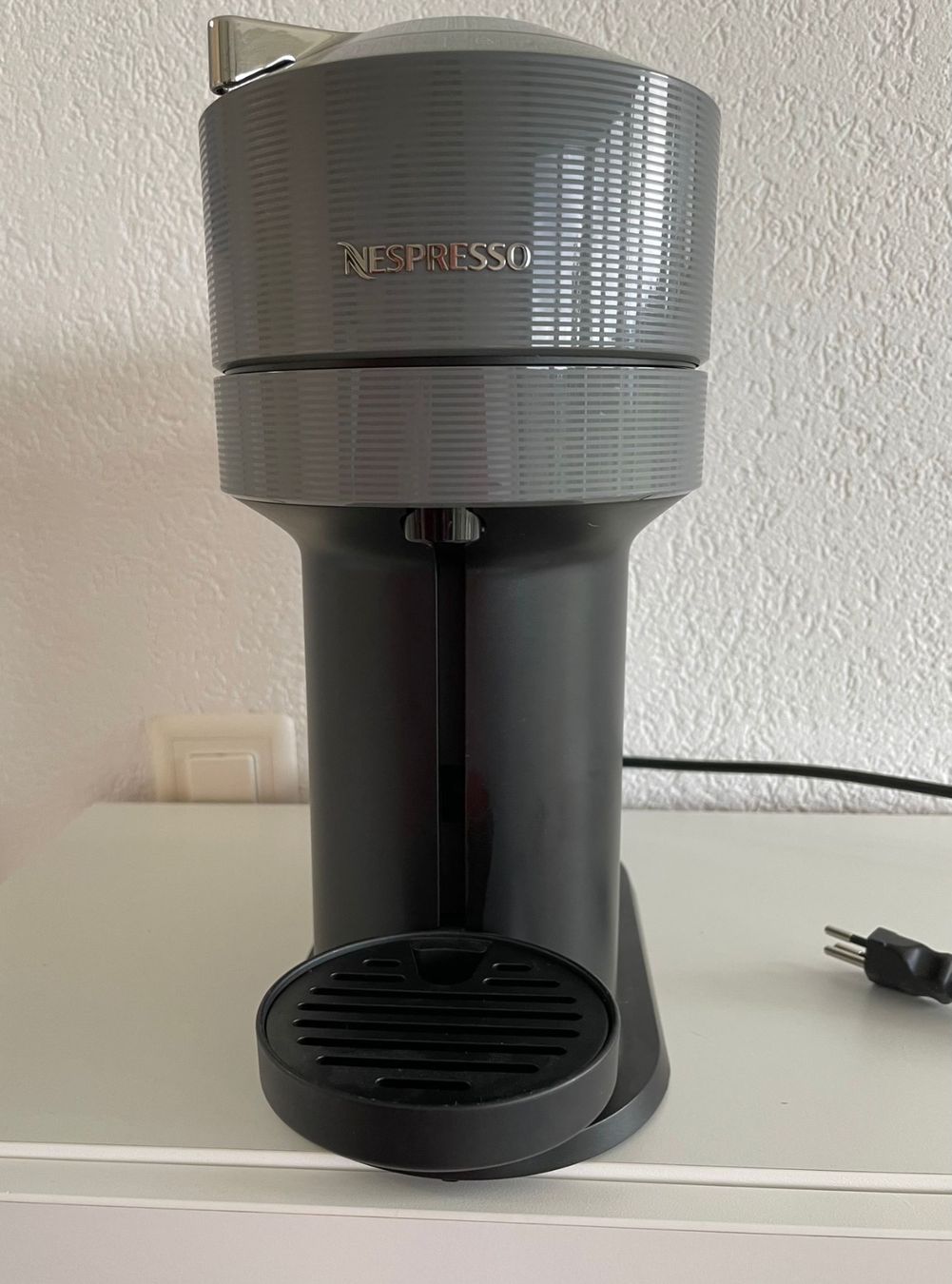 Nespresso Macchine per caffè & Macchine per espresso: Nespresso Kaffeemaschine – Usato da Oetwil am See venduto da Traktord150 3