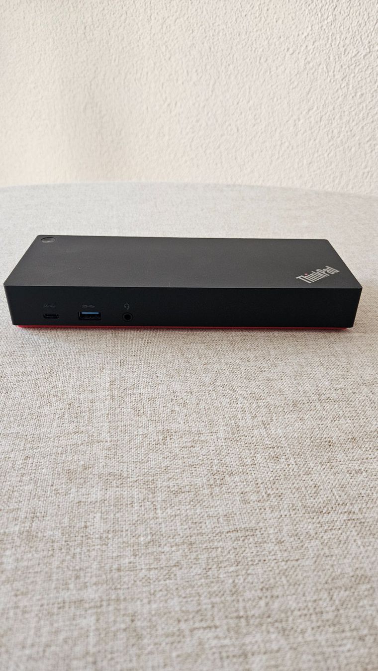 Lenovo Docking station: Lenovo ThinkPad USB-C with USB-A Dockingstation – Usato da Widnau venduto da PlayTechTown 3