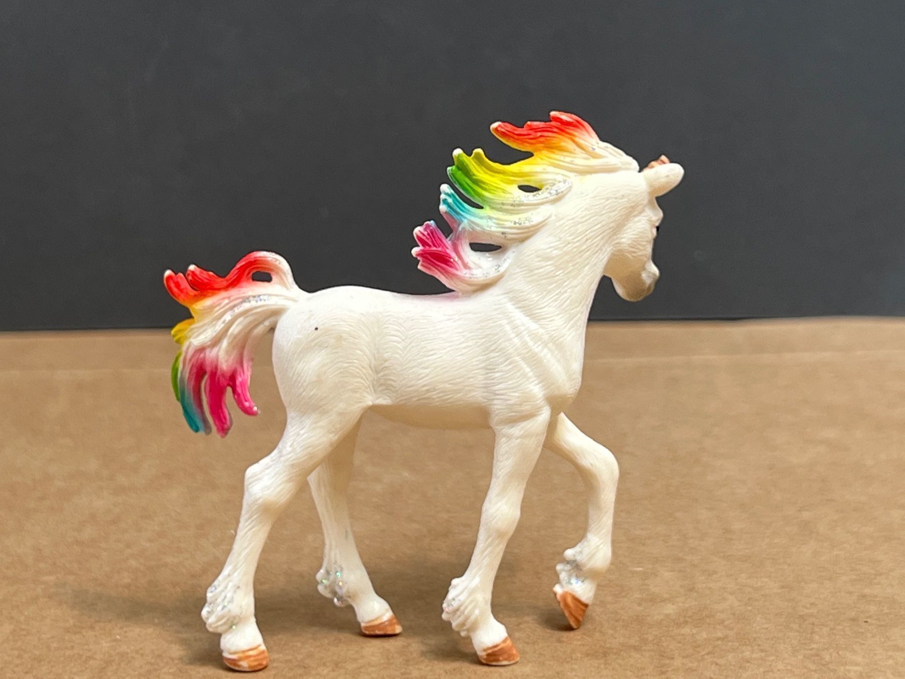 Schleich Statuette: Schleich Regenbogeneinhorn Einhorn Regenbogen – Usato da Ennetbaden venduto da mapa05 6