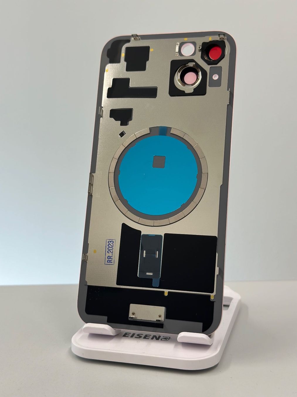 Covers & Schutzfolien: Vitre Cache Arrière iPhone 15 Plus Rose avec aimants – Neu und originalverpackt aus Zug von ElPhone 1