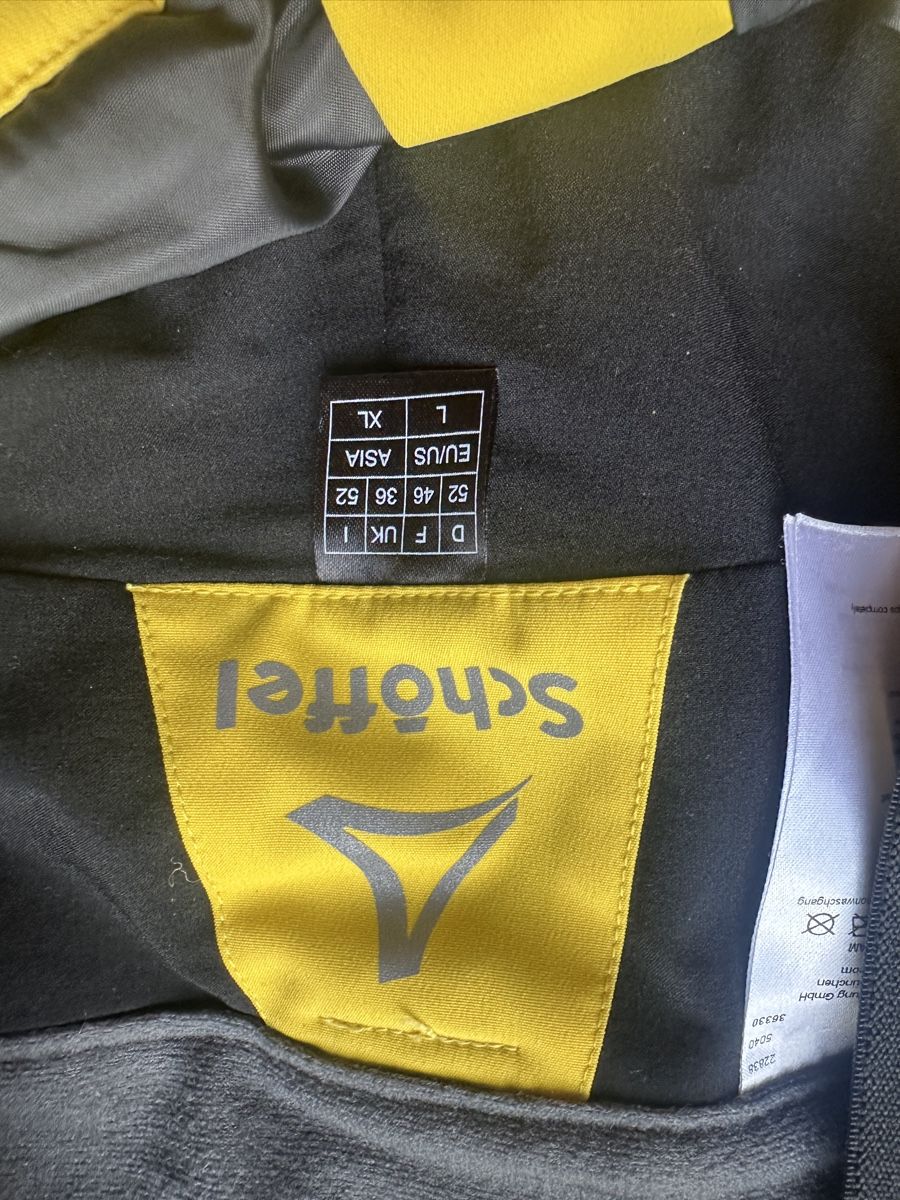 Schoeffel Completi: Schöffel Herrenskidress & Atomic Helm – Usato da Glis venduto da lynnkarlen 4
