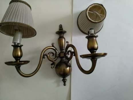 Lampade: Lampes murale ancienne à restaurer – Difettoso da Grand Lancy venduto da ampoule