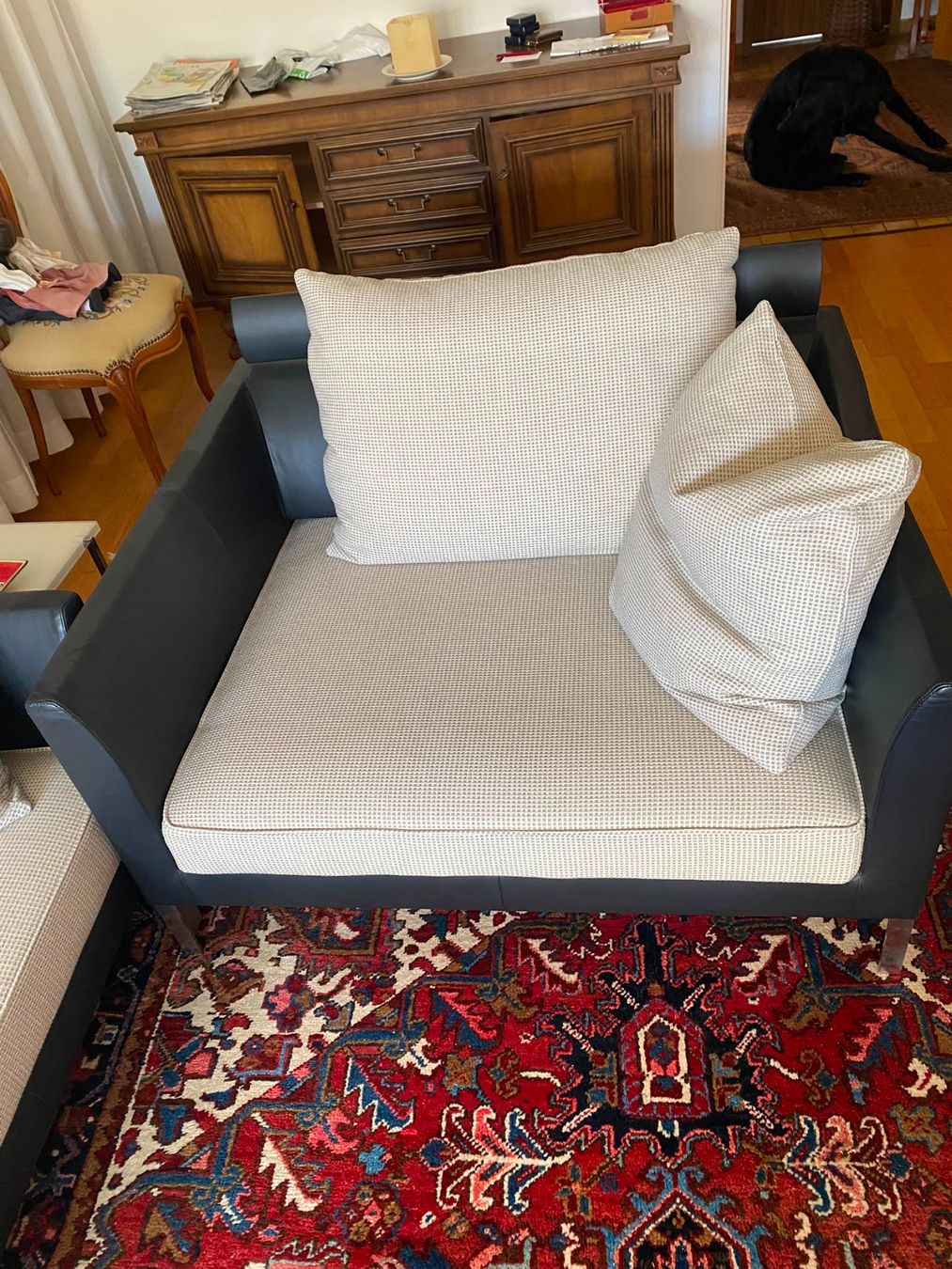 Sofas: Sofa mit Kissen und Sessel – Gebraucht aus Gerlafingen von AishaWittwer 3