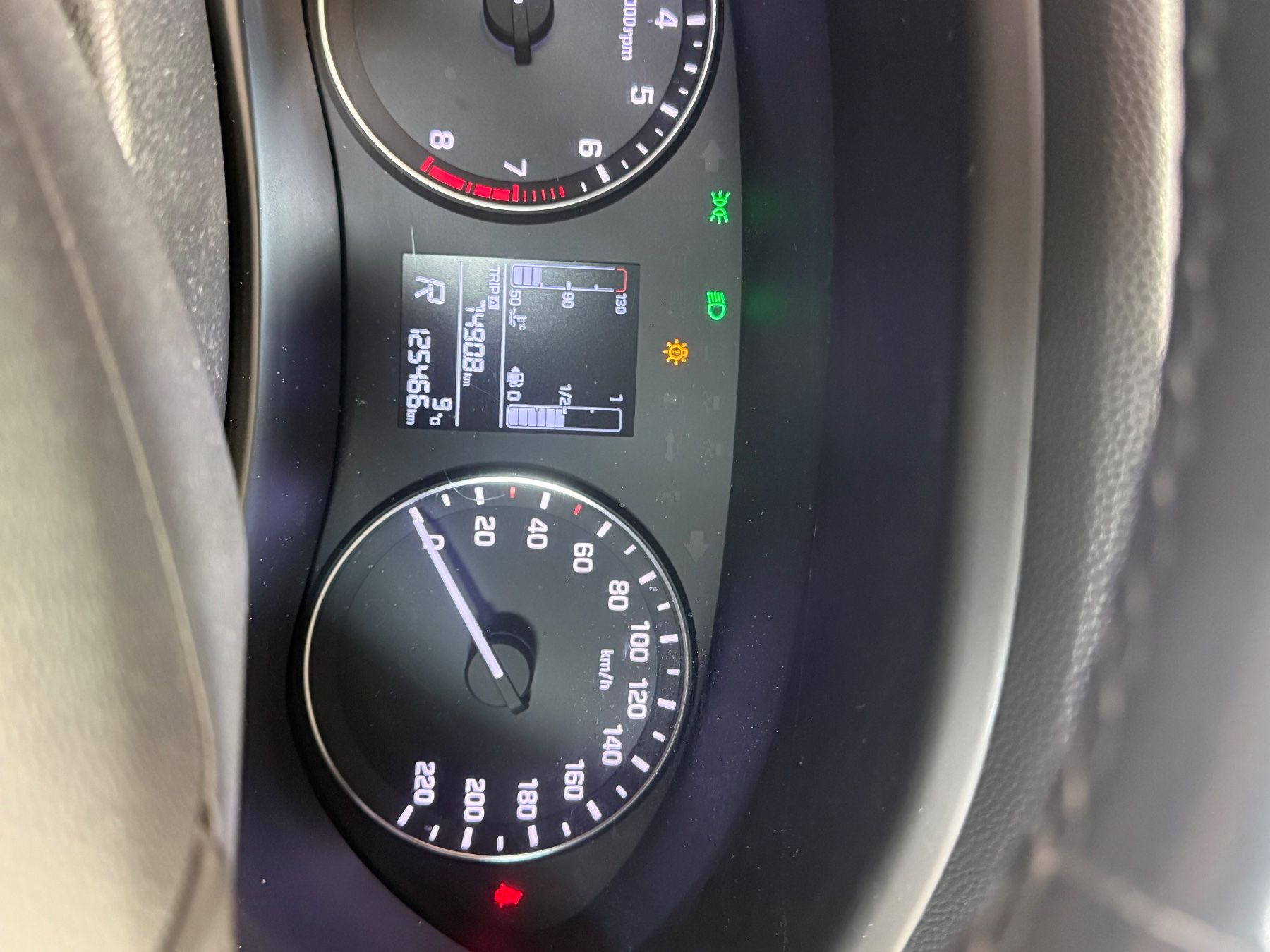 Hyundai Autos: Hyundai i20, 1.4, JG 2017, 129'466km – Neu (gemäss Beschreibung) aus Basel von LUKKY991 9