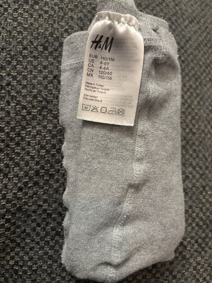 H&M Strümpfe & Strumpfhosen: Strumpfhose Baumwolle Hellgrau H&M 110/116 – Gebraucht aus Herzogenbuchsee von MoLa85 2