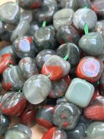 Strang echte Blood Stone Nuggets / stone 8-10 mm