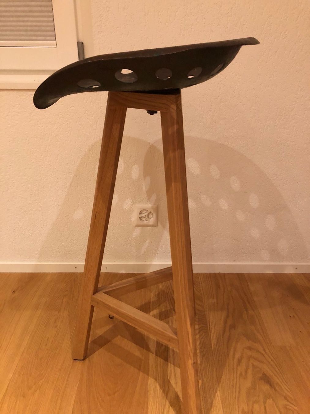Sedie: DESIGN BAR STUHL EICHE ANTIKE SITZSCHALE – Usato da Balterswil venduto da MR_FEELGOOD 9