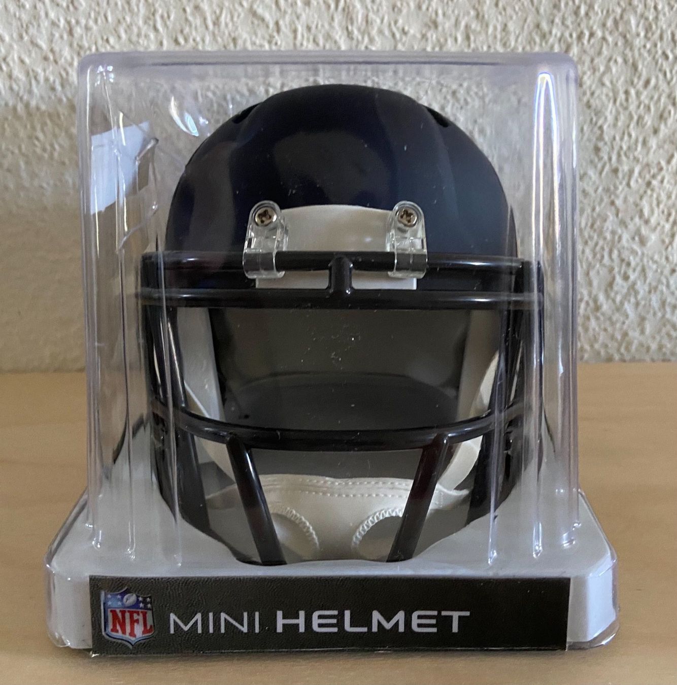 NFL Abiti antichi: Minnesota Vikings AMP Mini Speed Helm – Nuovo e nell'imballaggio originale da Muttenz venduto da US_Sport_Schweiz 1