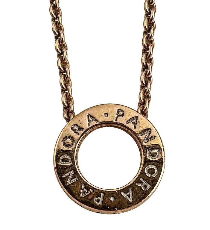 Catenine: Pandora Rose Pavé Circle Collier 45 cm – Usato da Gunzwil venduto da mku_pv6y 1
