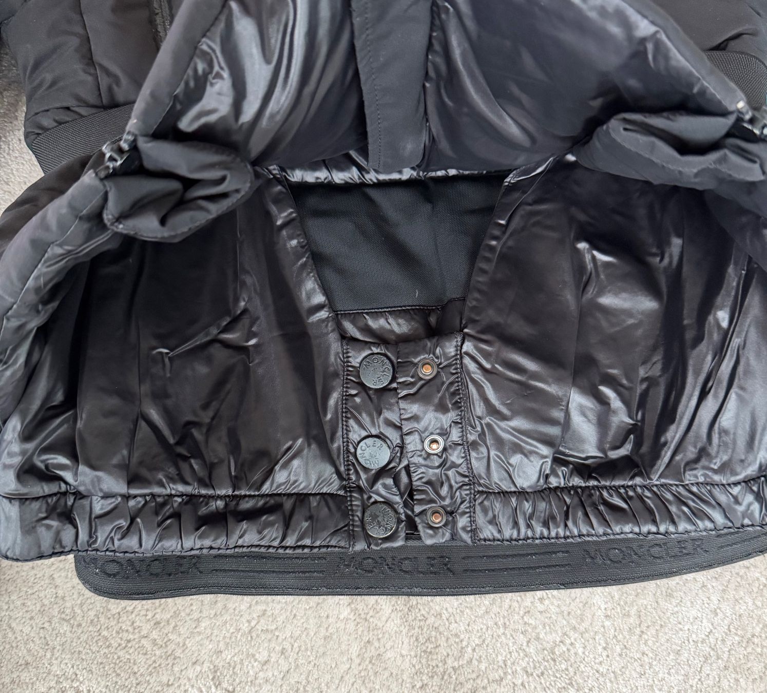 Moncler Giacche: Moncler Grenoble Skijacke – Usato da Zug venduto da luviluv 7
