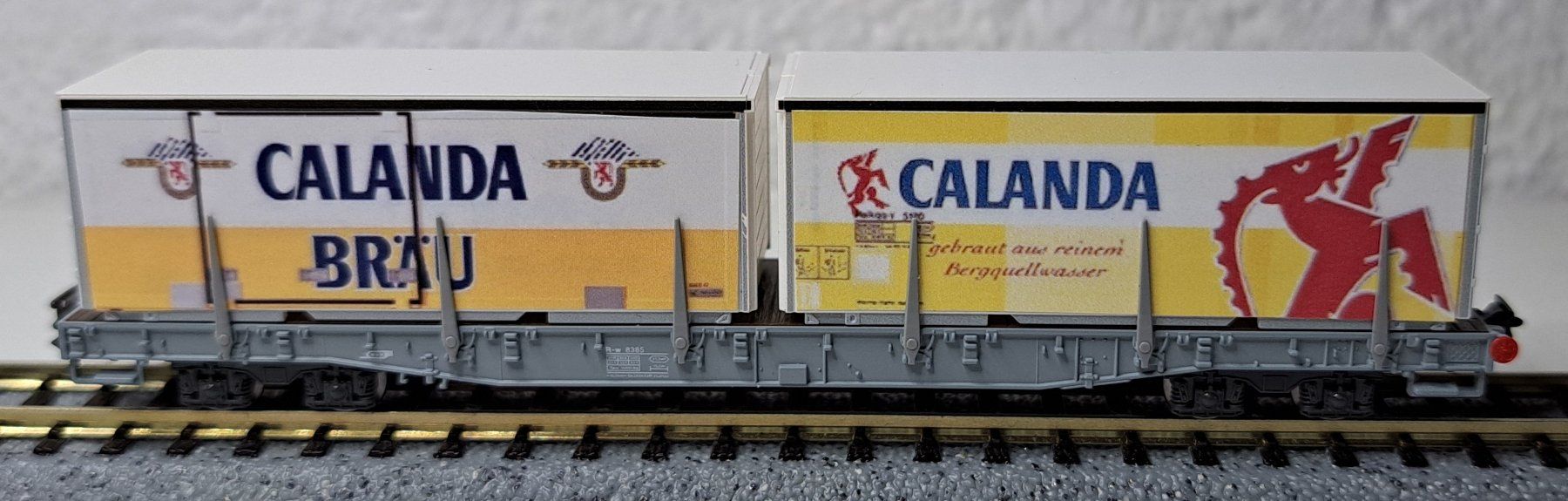 Kato Modelleisenbahnen: RhB Calanda Bräu 2 Container Güterwagen Spur N Kato – Neu (gemäss Beschreibung) aus Salez von rhb-spur-n