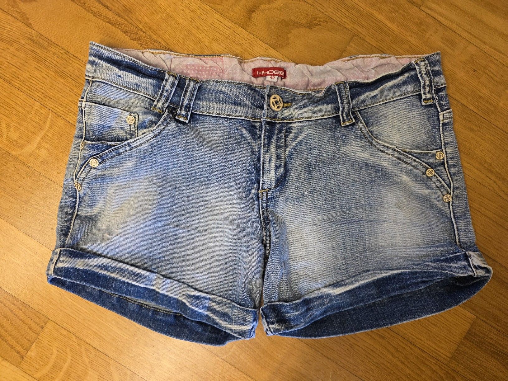 Jeans: Kurze Hose / Hotpants Jeans – Usato da Rothrist venduto da Dip306