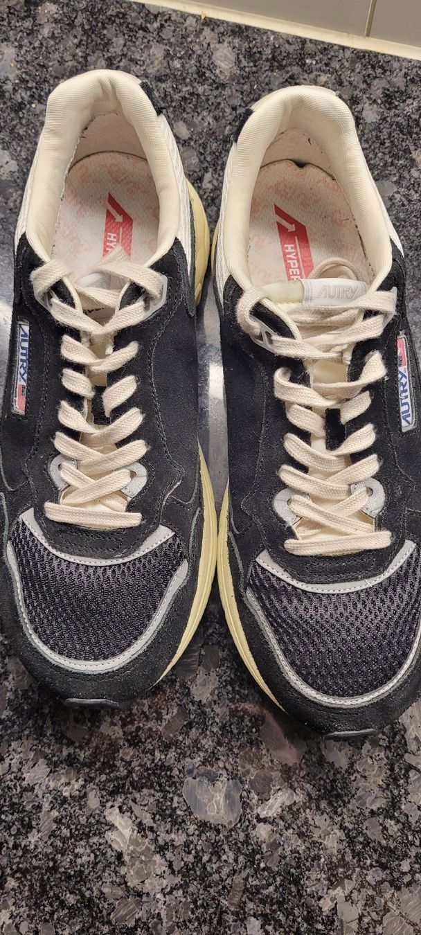 Autry Herrenschuhe: Pre-owned Autry Sneakers - Black & White - Size 43 EU – Gebraucht aus Urdorf von ign_28hl 3