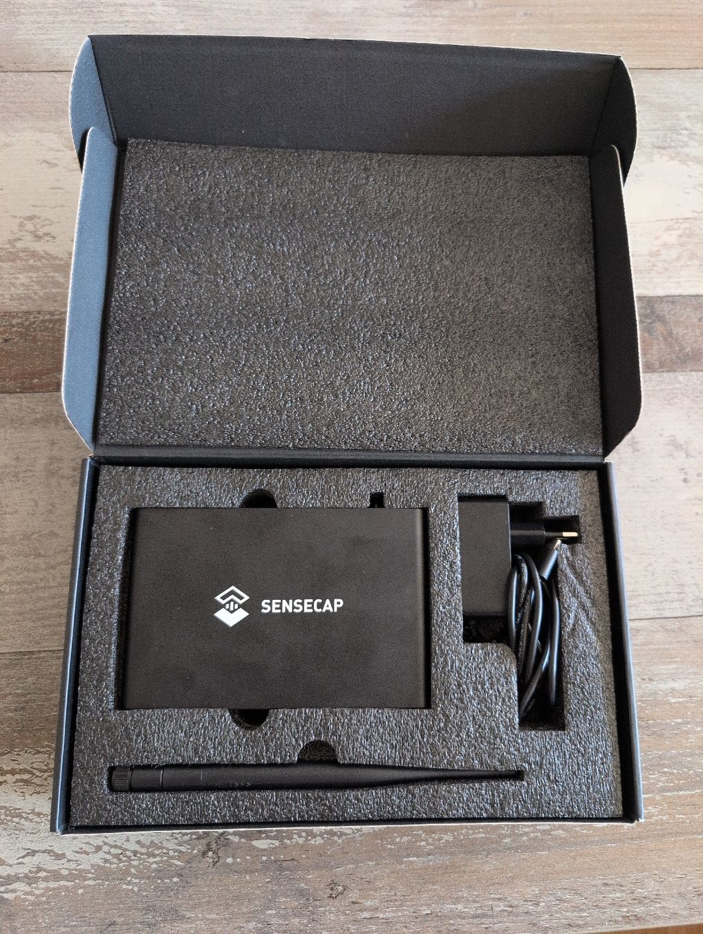 Sensecap Coin Miner: SenseCAP M1 Helium Hotspot / LoRaWAN Gateway EU868 – Neuf (Voir description) à Bern par jaylee