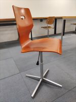 Schweizer Holz Büro - Stuhl Aduka Höhenverstellbar