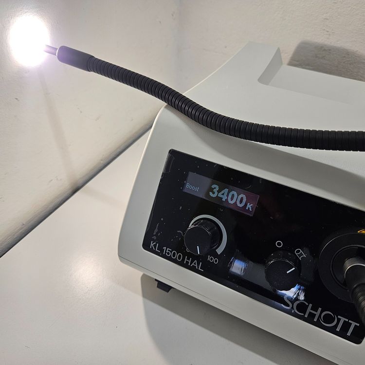 Schott KL 1500 HAL - Kaltlichtquelle - neuwertig!!! (Gebraucht) in ...