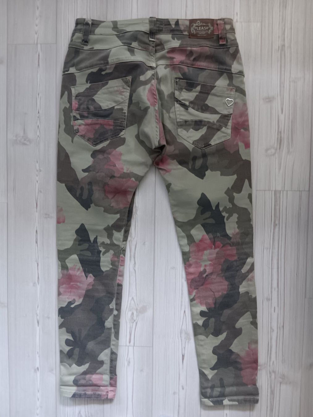 Please Jeans Jeans: PLEASE P78 Jeans taille / Grosse XS – Usato da Cossonay-ville venduto da Super-Price-Quality 5