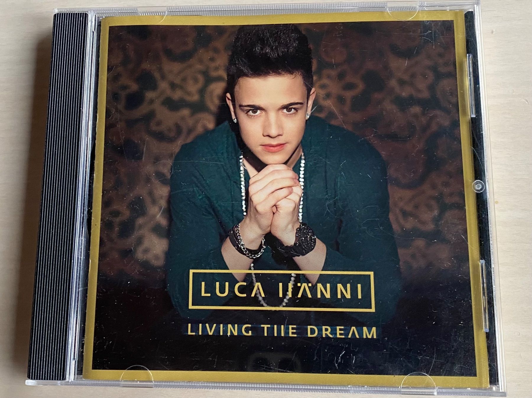 CDs: Luca Hänni - Living The Dream – Gebraucht aus Oberried Brienz von Chyara