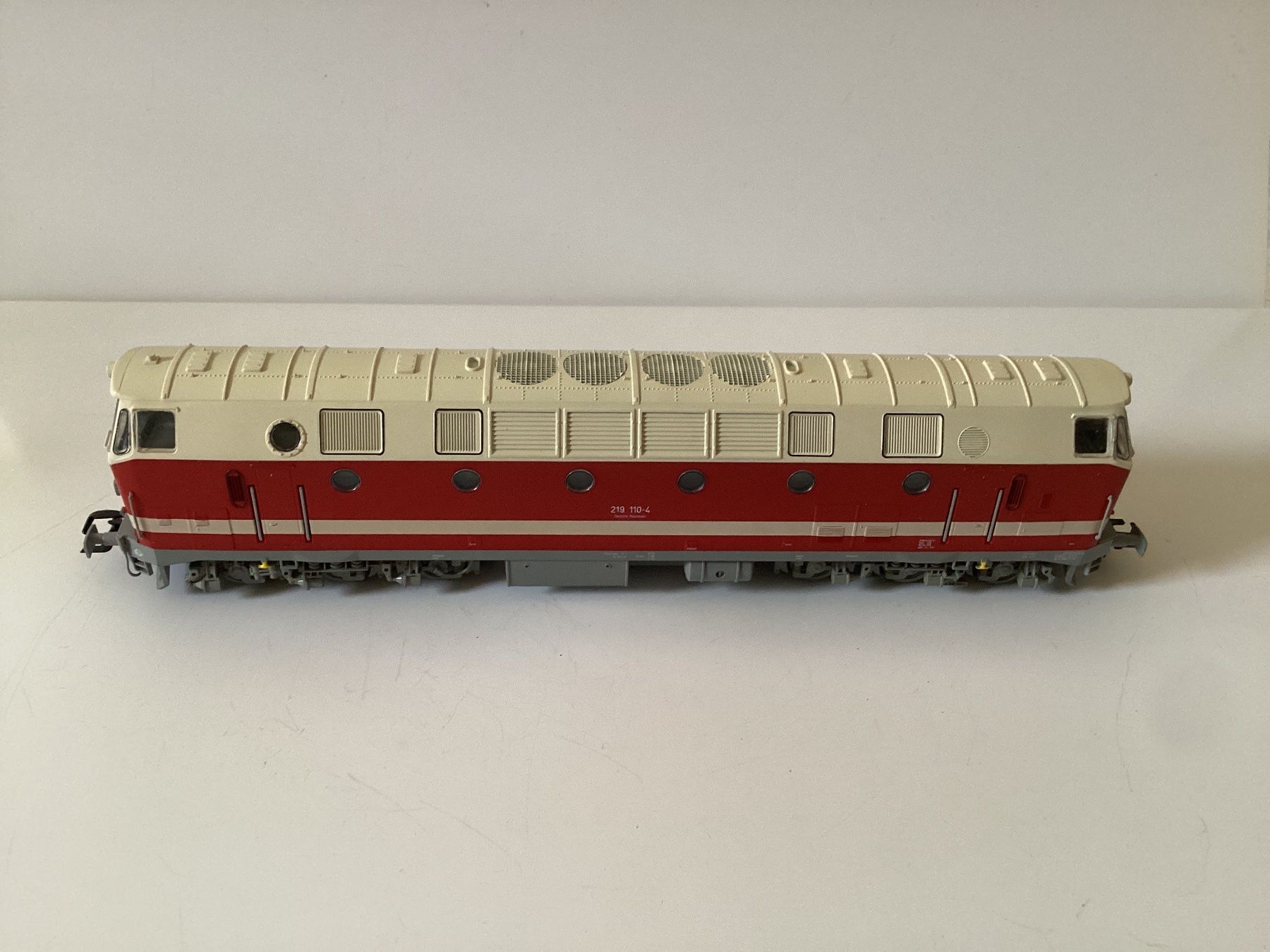 Trains électriques: Gützold DR 219 110-4 H0 1:87 – D'occasion à Effretikon par simtek_de 2