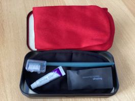 Swiss Amenity Kit , Business, Victorinox, Schwarz/Silber !