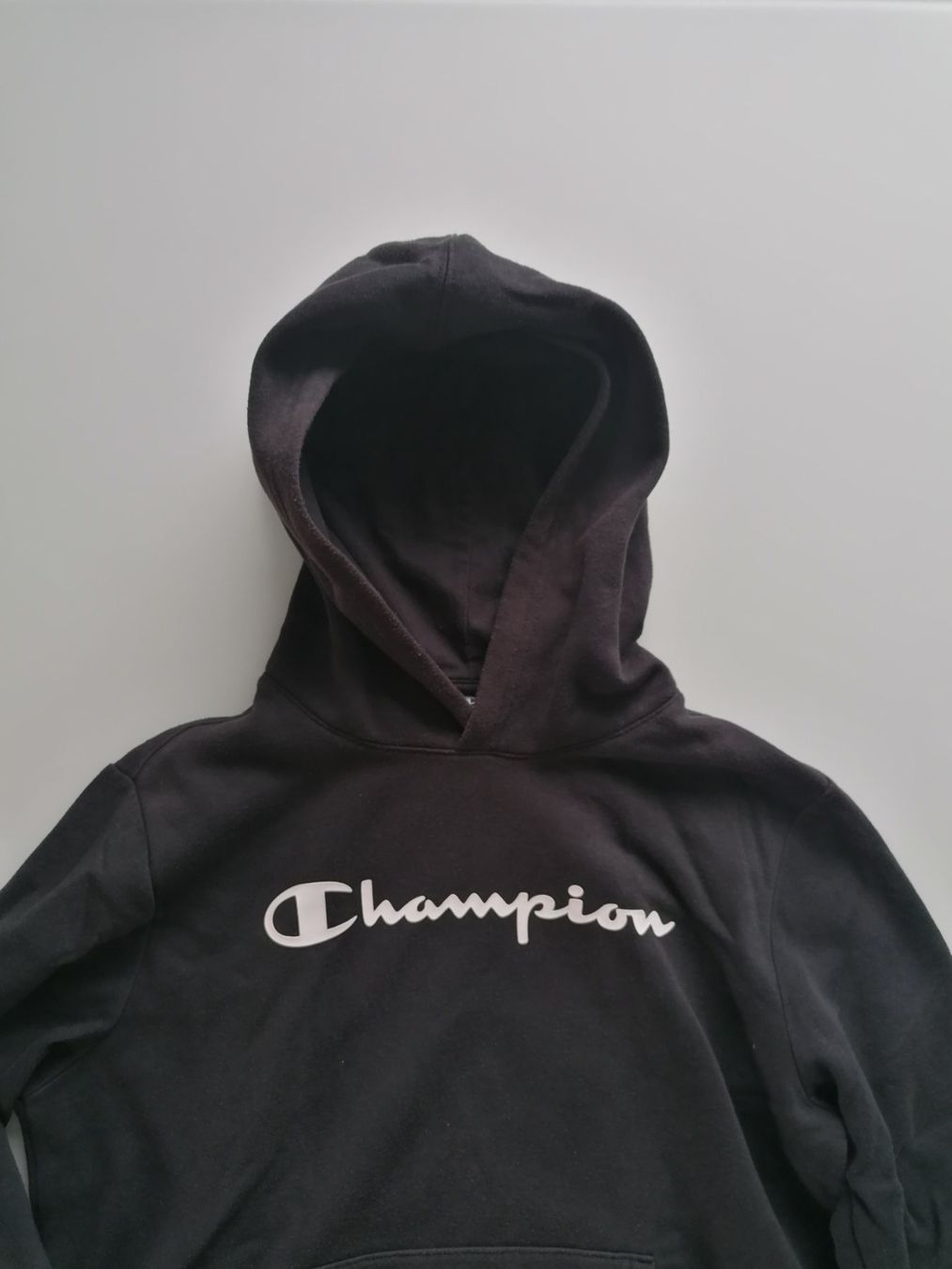 Champion Pullover & Sweatshirts: Boy Pullover CHAMPION 174/179 – Gebraucht aus Uster von Smilla07 1
