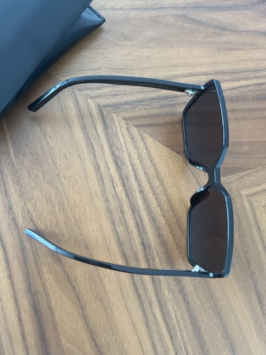 Saint Laurent Brillen & Gläser: Sonnenbrille Saint Laurent – Gebraucht aus Obfelden von running_mike 1