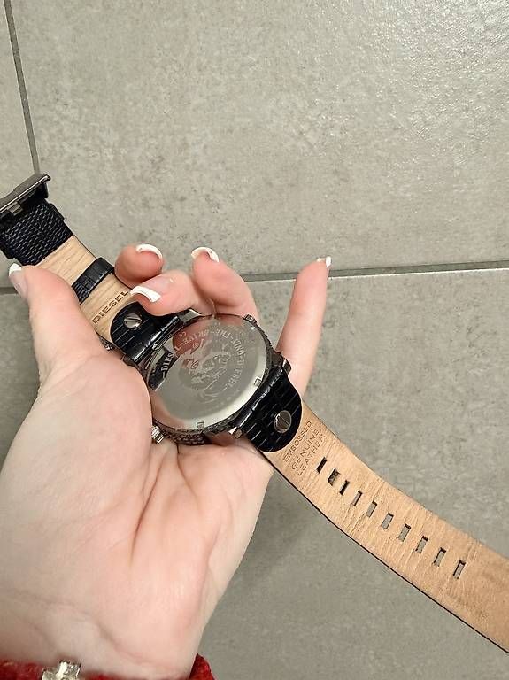 Diesel Orologi: Diesel Uhr – Usato da Rotkreuz venduto da andgav11 4