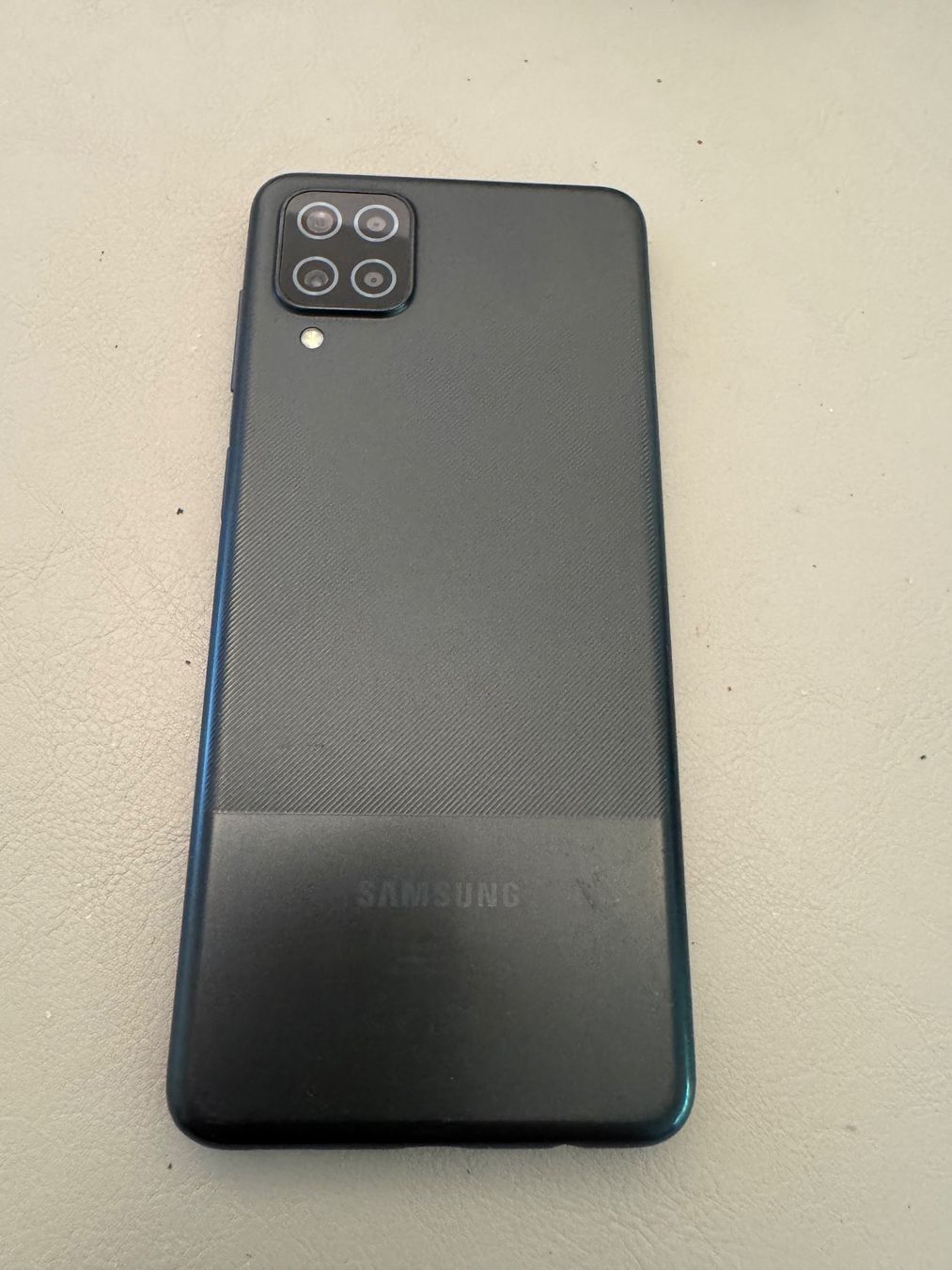 Samsung Telefoni cellulari / Smartphones: Samsung Galaxy A12 – Difettoso da Adliswil venduto da Busys 1