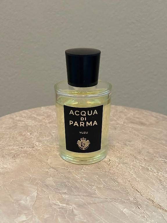 Acqua di parma Profumi & Eau de Toilette: Acqua di Parma Yuzu Eau de Parfum – Usato da Zunzgen venduto da Vicehead77