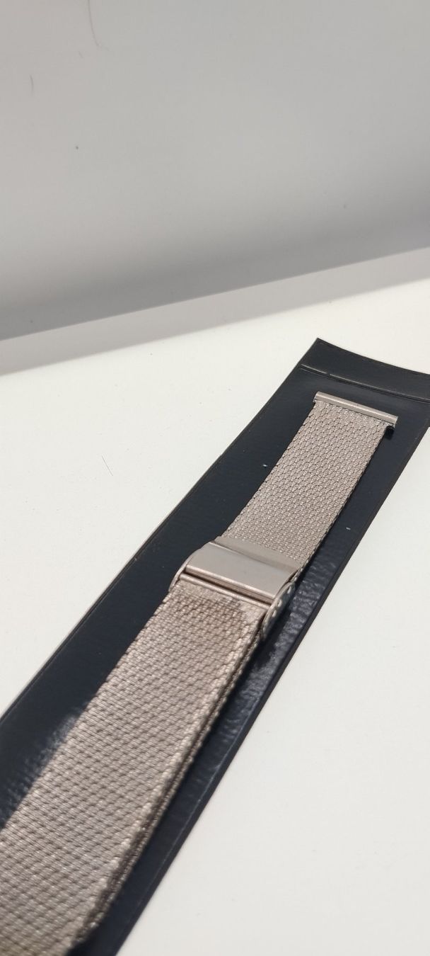 Uhren: Bracelet montre vintage – Gebraucht aus La Chaux-de-Fonds von jac_9llg