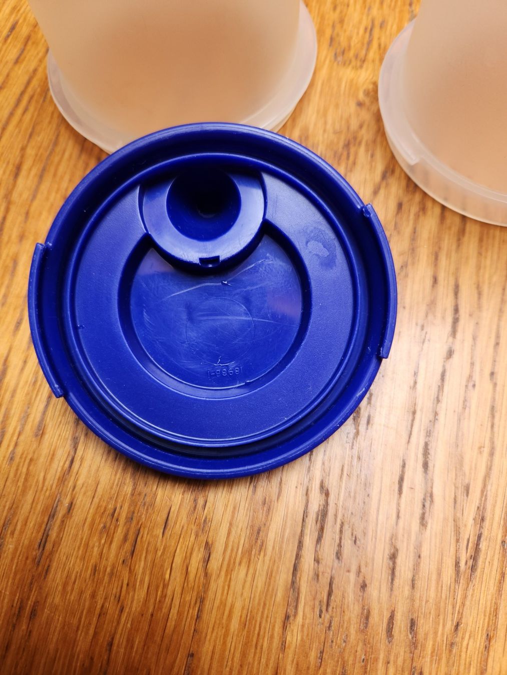 Tupperware Contenitori & Simili: Tupperware Shaker ,440 ml Neu – Usato da Gstaad venduto da Meiel2020 3
